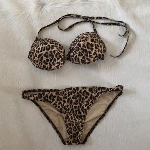 Victoria’s Secret Leopard push-up bikini